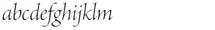 Brioso Pro Display Light Italic